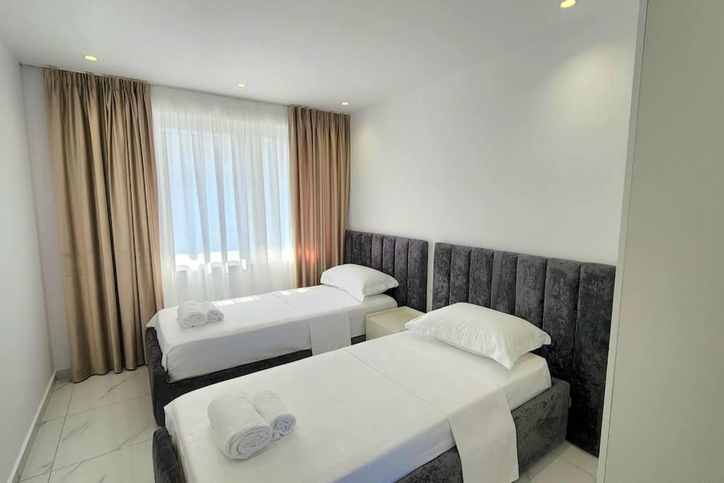 Tirana City Center Penthouse Oasis Exterior foto